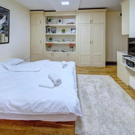 Oasis Moonze Apartament *