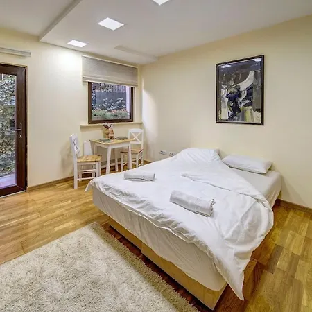 Apartament Oasis Moonze *